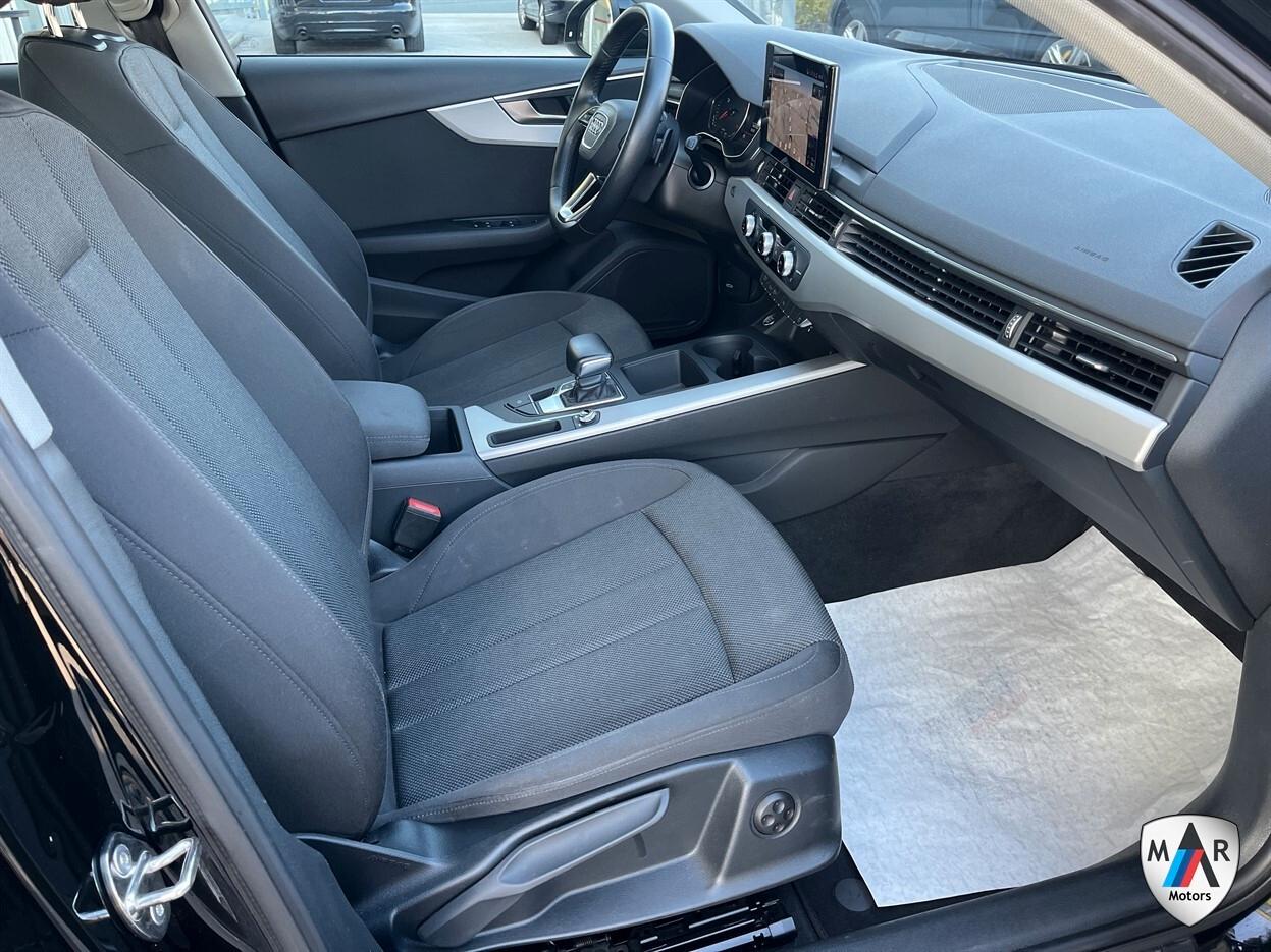 Audi A4 30 TDI/136 CV S tronic Business Advanced