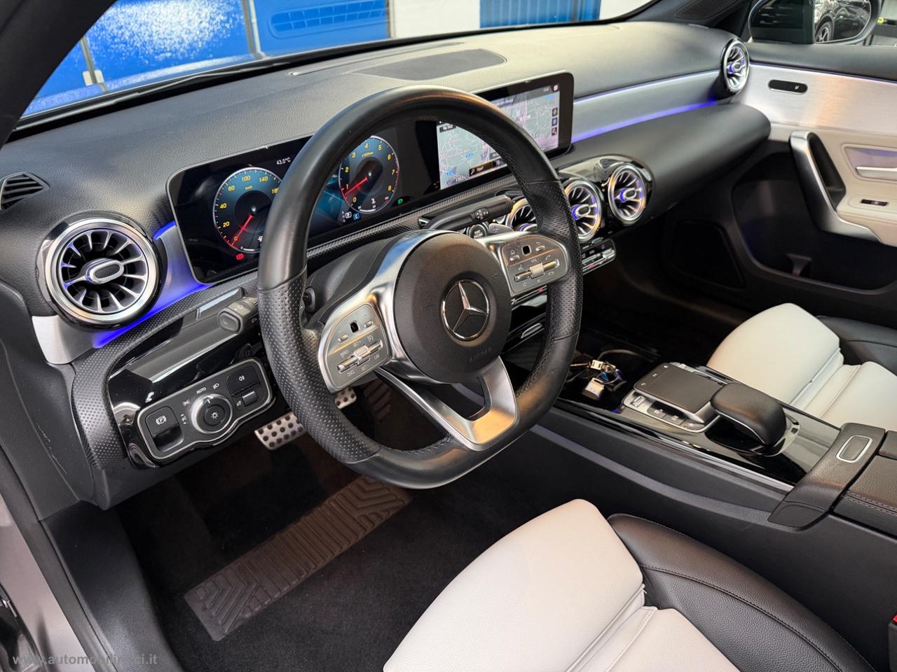 MERCEDES-BENZ A 250 Automatic Premium 59.000KM