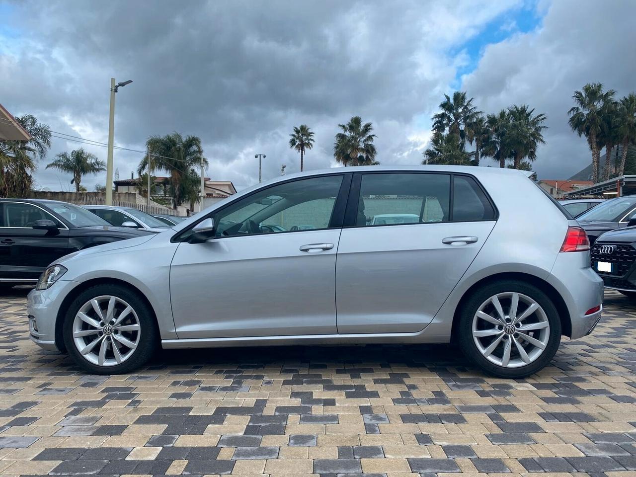 Volkswagen Golf Executive 2.0 TDI 150CV DSG