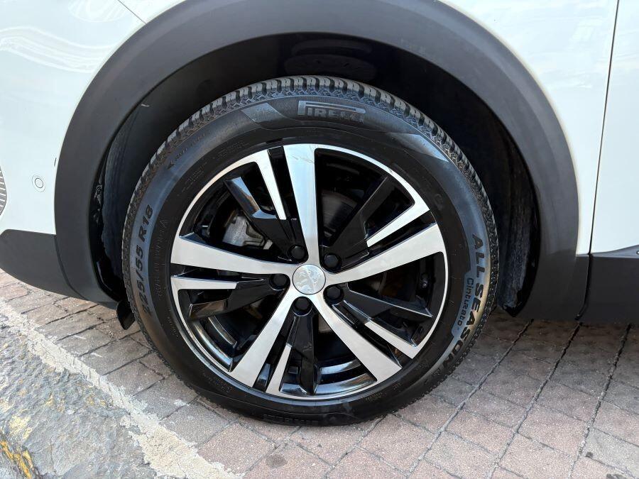 PEUGEOT 3008 1.5 HDI 130 AUTOM GT CERTIFICATA NUOV