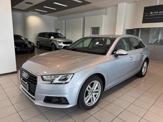 Audi A4 2.0 TDI 190 CV ultra Business s-tronic