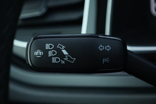 VOLKSWAGEN Taigo 1.0 TSI 115 CV R-Line