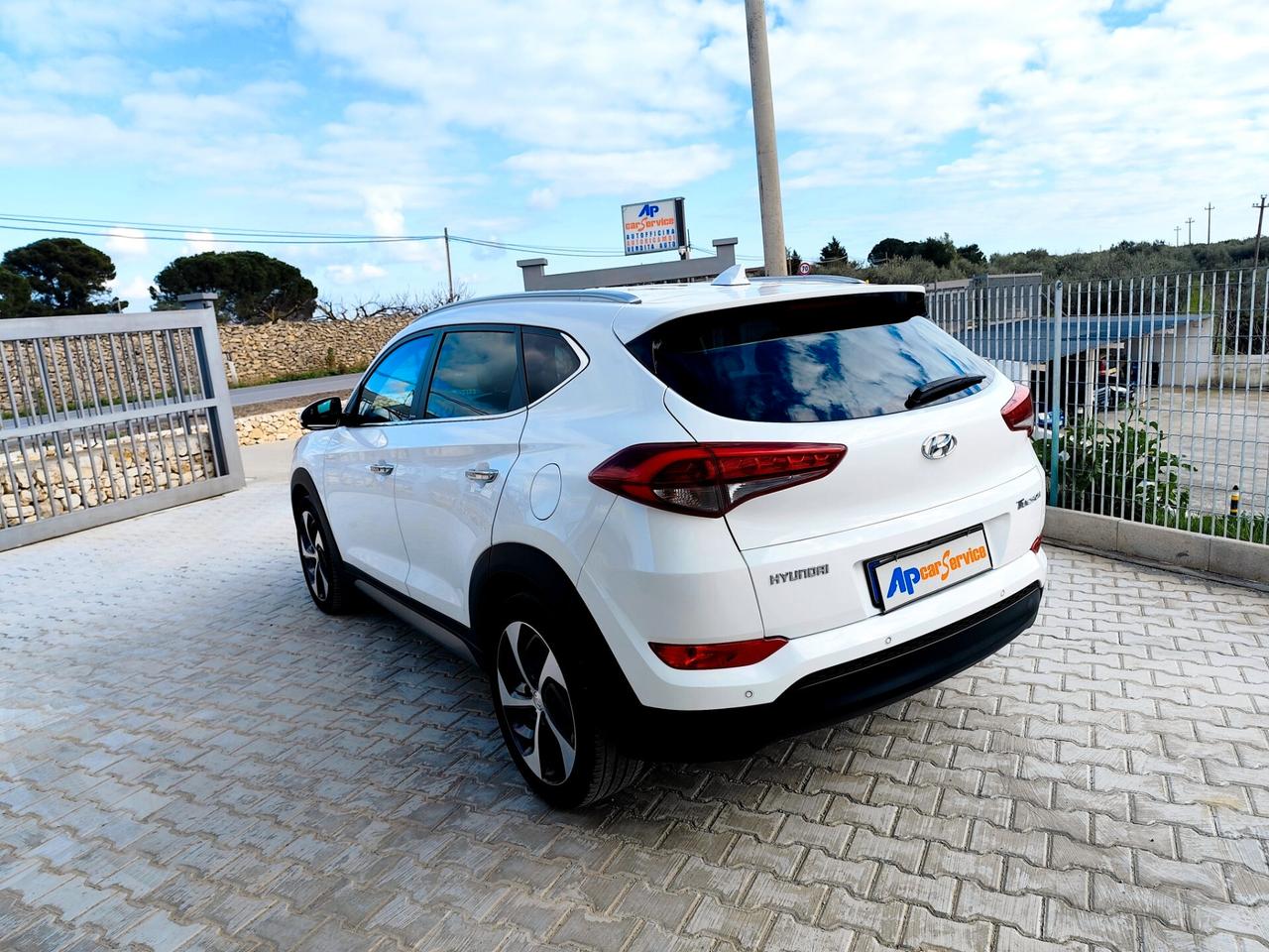 Hyundai Tucson 1.7 CRDi DCT XPossible