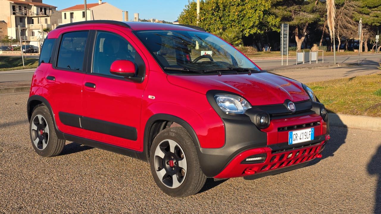 Fiat Panda Cross 1.0 FireFly S&S Hybrid