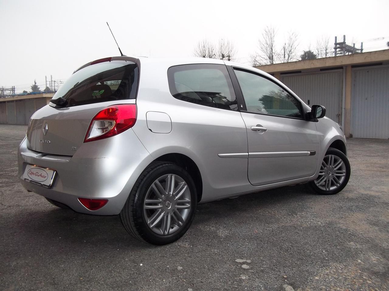 Renault Clio 20th Anniversario 1.5 Dci 3p Uniproprietario 114.400km Ok neopatentati E5