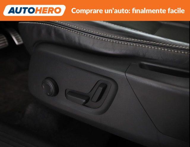 VOLVO XC40 T5 AWD Geartronic R-design