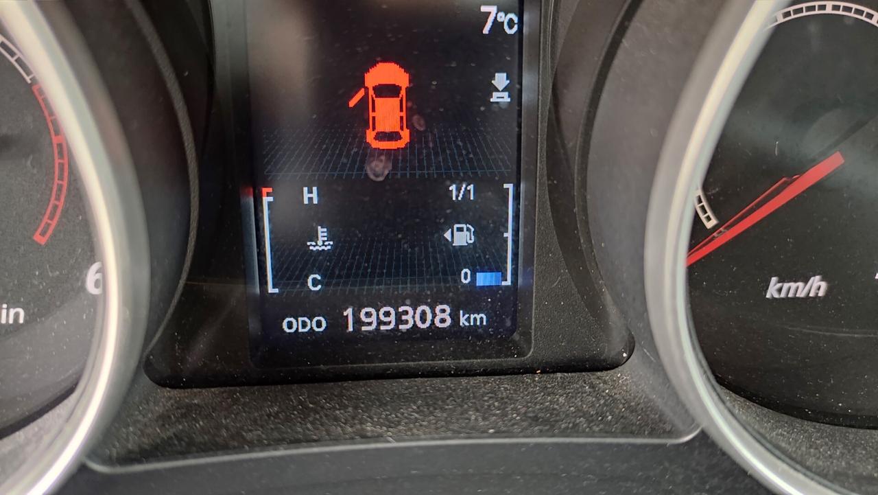 Mitsubishi ASX 1.8 DI-D 150 CV 2WD TETTO - 2011