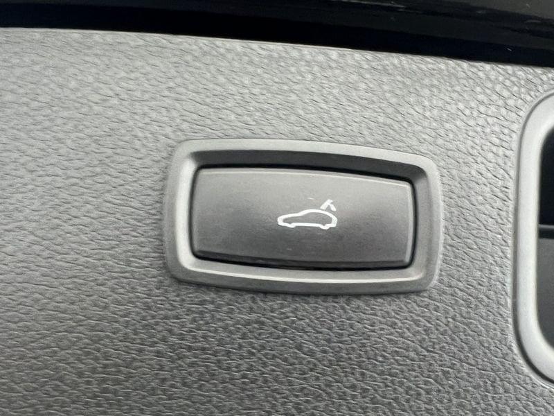 Porsche Macan 2.0 245cv