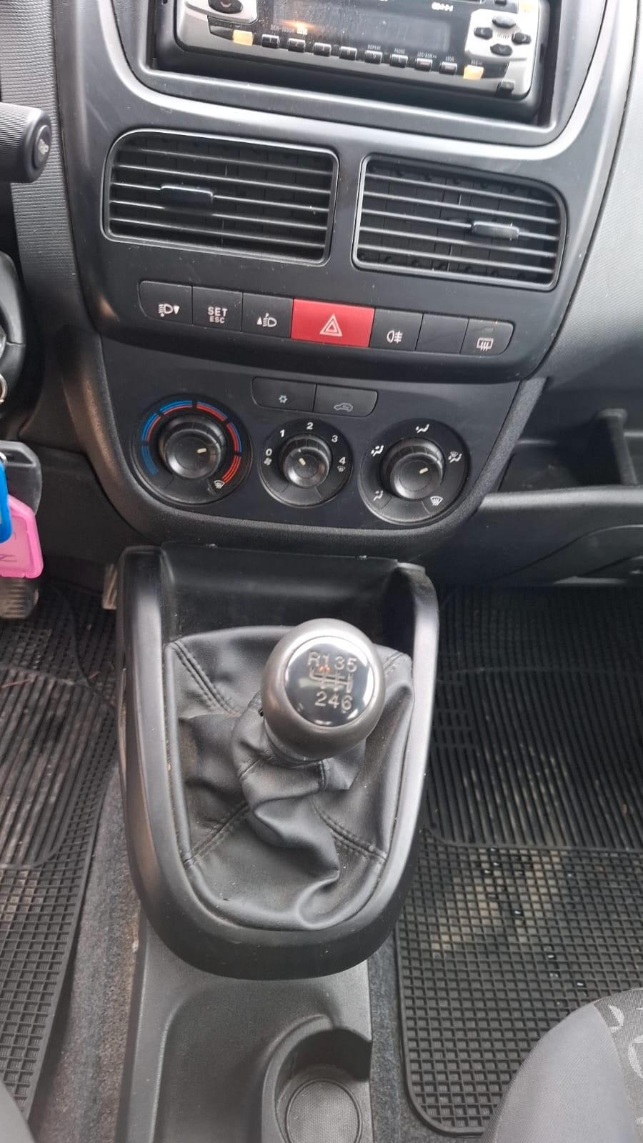 FIAT DOBLO' 1.6 JTD TRASPORTO DISABILI