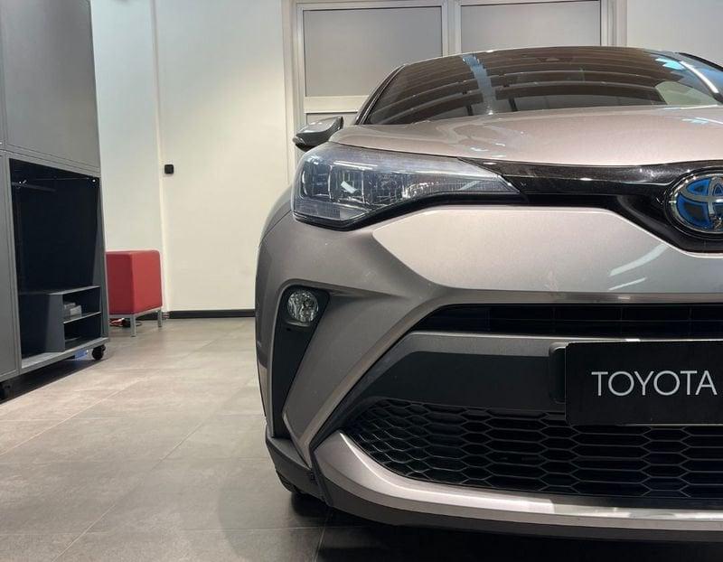 Toyota C-HR 1.8 Hybrid E-CVT Active