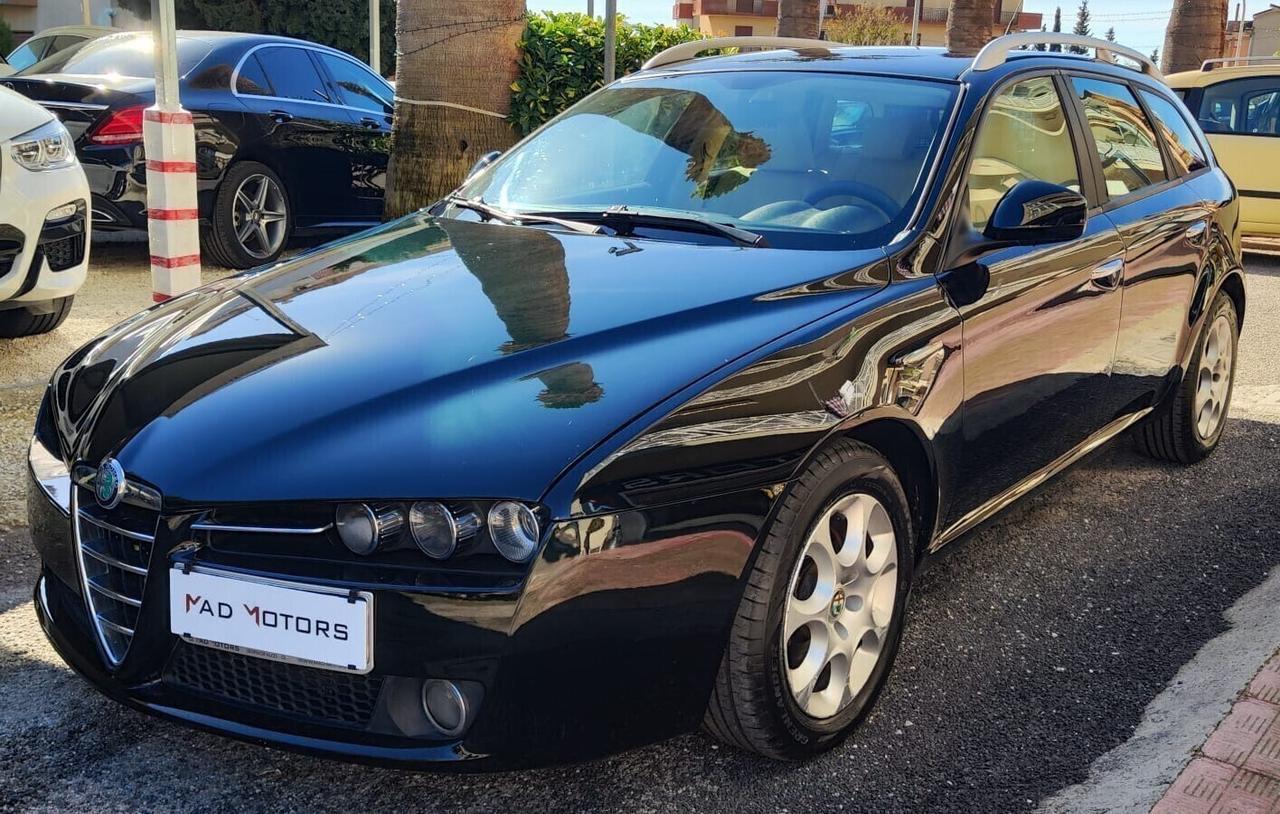 Alfa Romeo 159 1.9 JTDm Sportwagon Distinctive 120