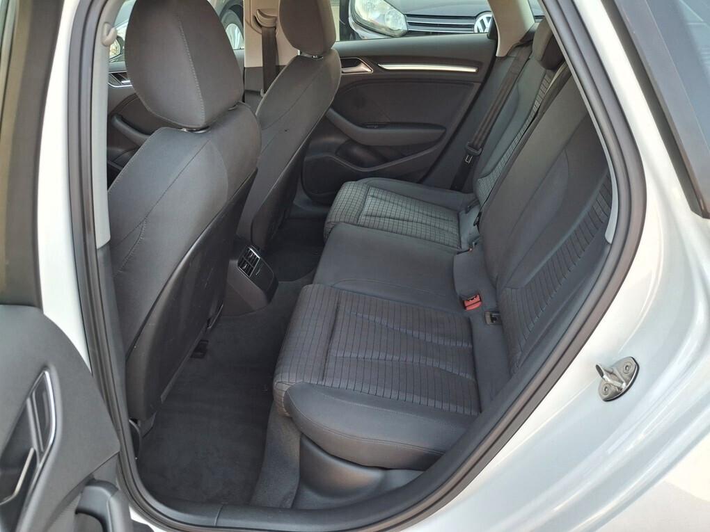 Audi A3 SportBack 1.6 TDI 116cv Sport Km 99.000