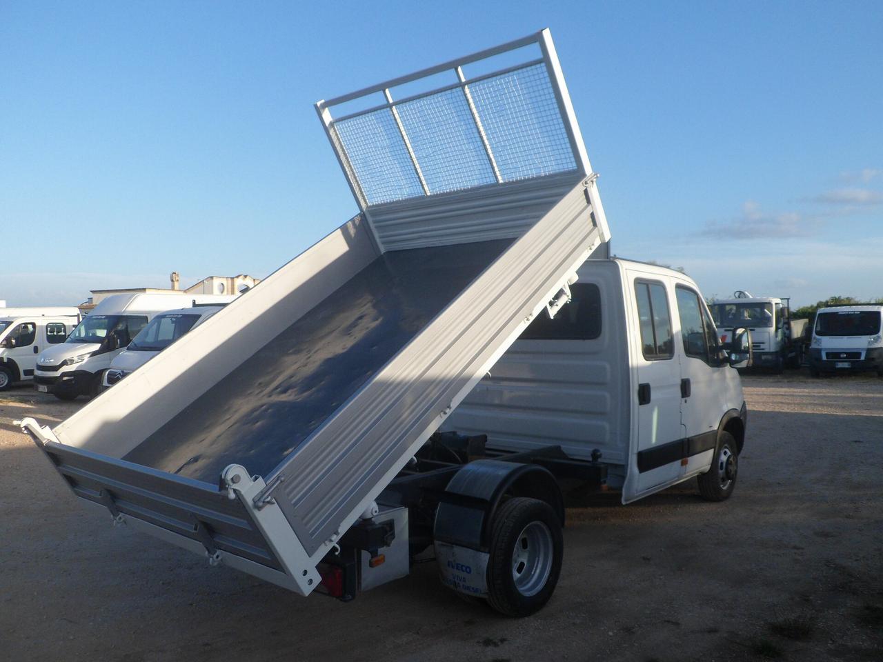 Iveco Daily 35c12 doppia cabina ribaltabile trilaterale
