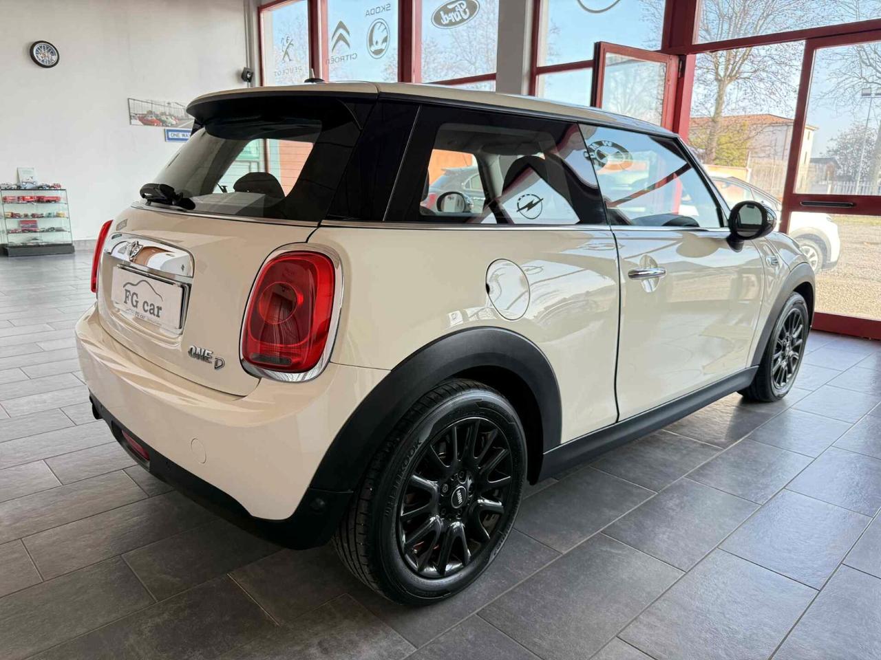 Mini ONE D 1.5 3 porte 95CV OK NEOPATENTATI