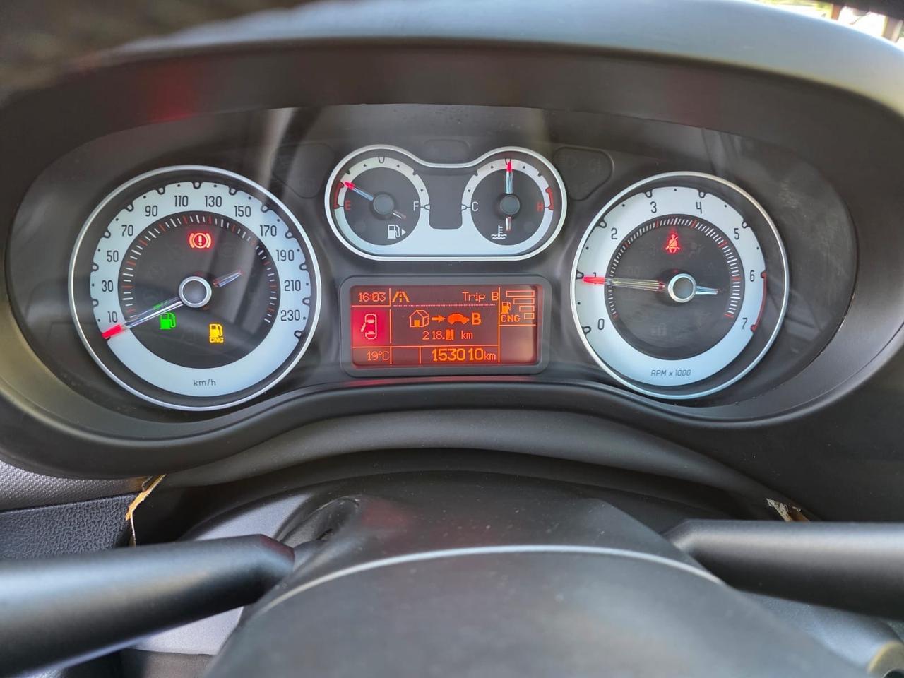 Fiat 500L Living 0.9 TwinAir Turbo Natural Power Lounge