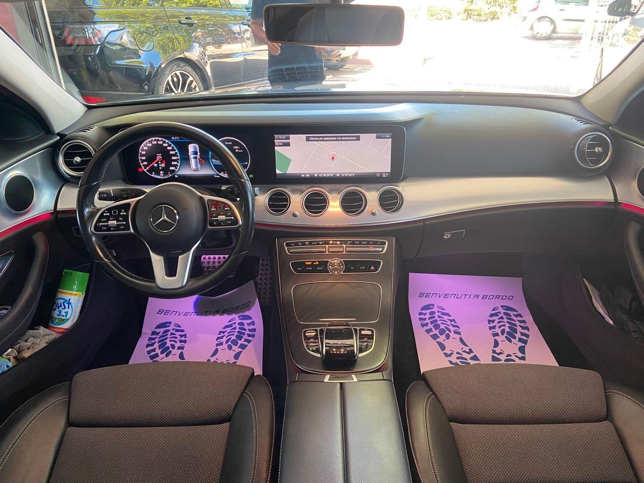 Mercedes E 200 Premium Plus
