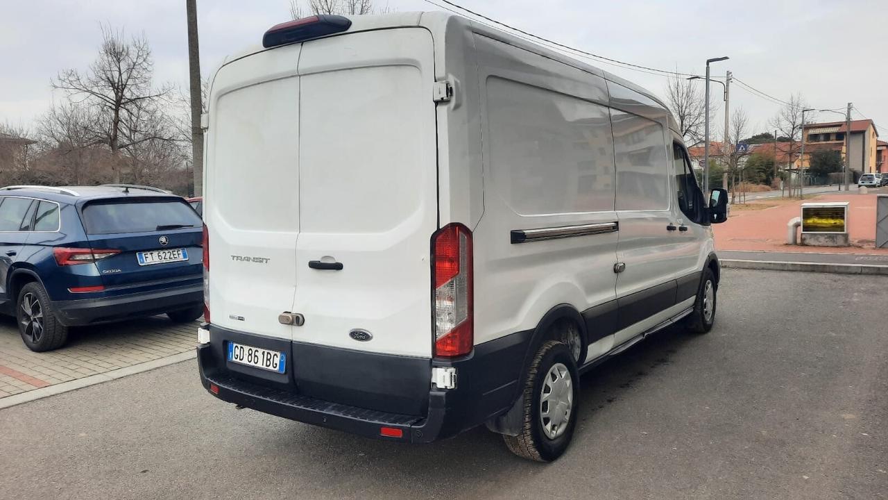 Ford Transit Maxi MHEV