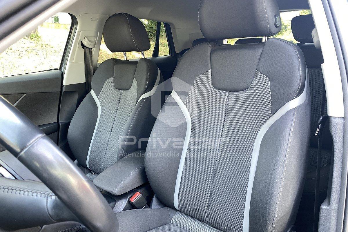 AUDI Q2 35 TFSI S tronic Business