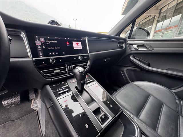 PORSCHE Macan 2.0 T Panorama Sport Chrono IVA Esposta