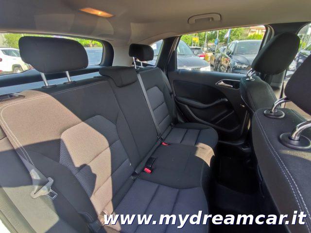 MERCEDES-BENZ B 180 CDI Executive
