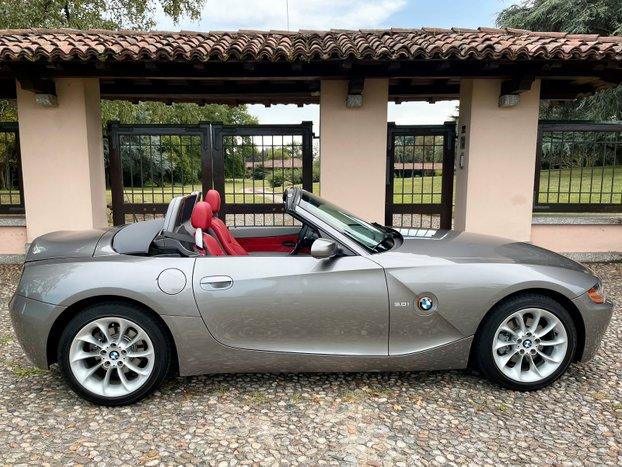 Bmw Z4 3.0i Roadster *15000 km