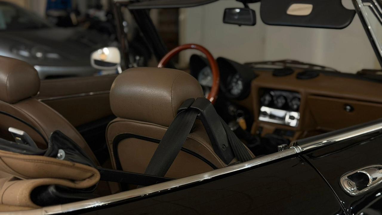 Alfa Romeo Spider 1.6