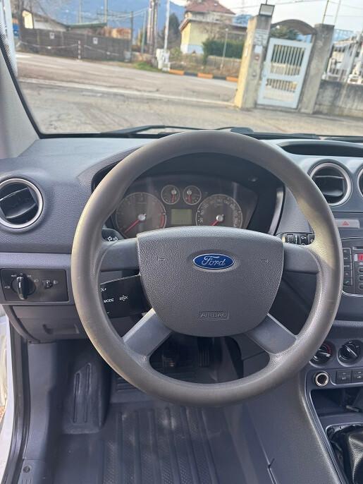 Ford transit courier 88CV 1.8 DTCI