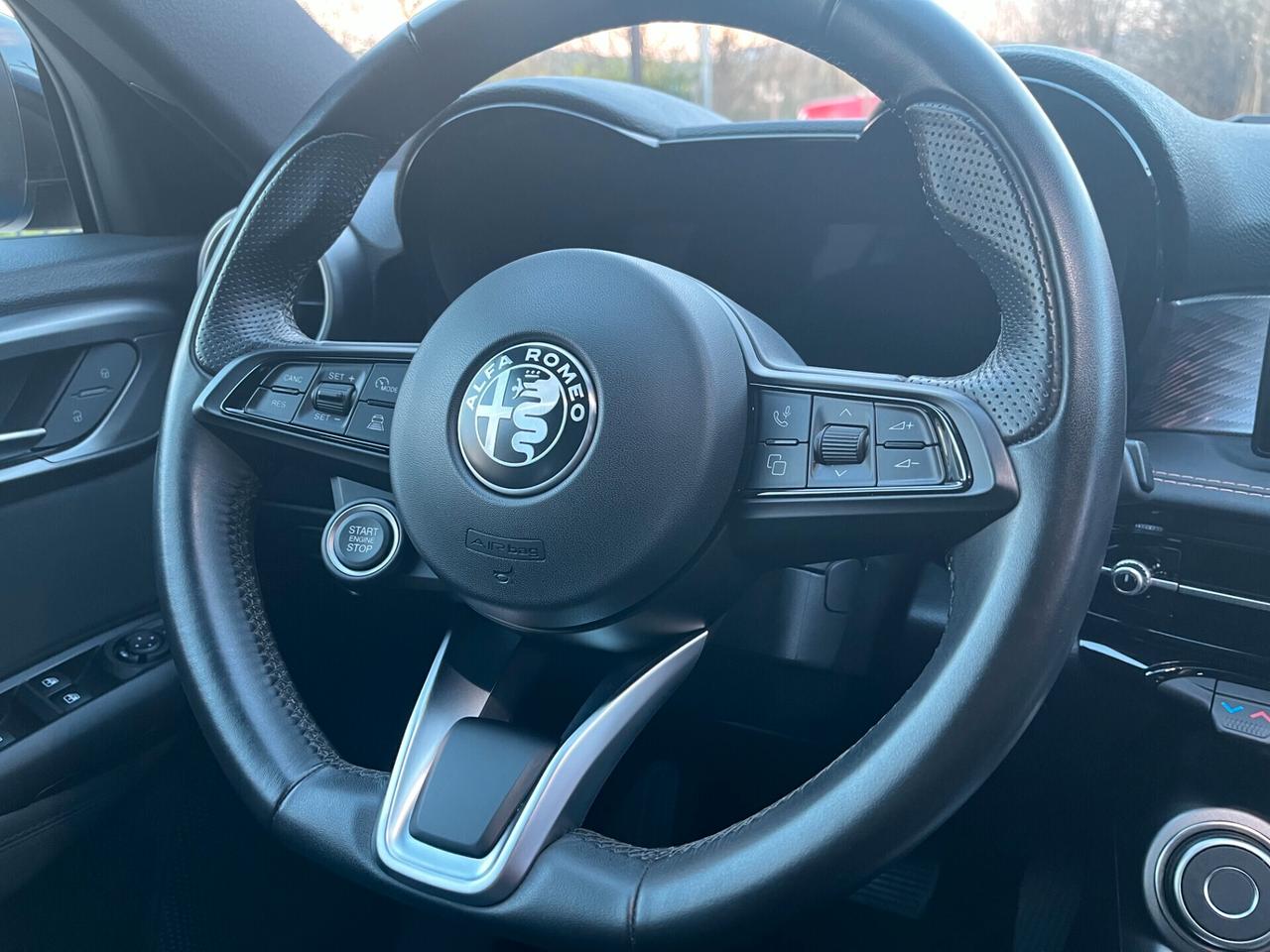 Alfa Romeo Tonale 1.5 160 cv hybrid TCT7 Ti