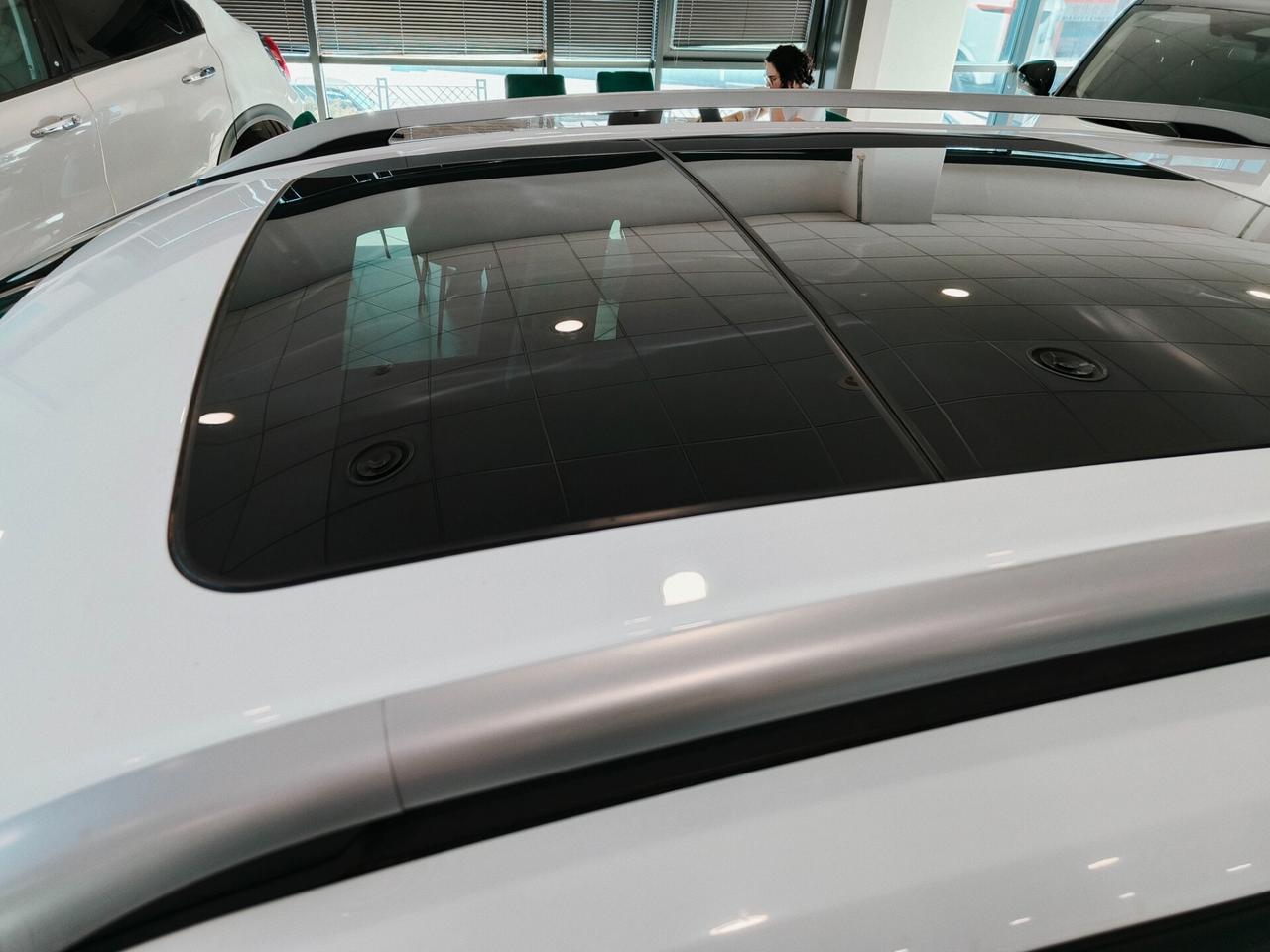 Ford Kuga 2.0 TDCI 140 CV 2WD Titanium -Tetto Apribile-