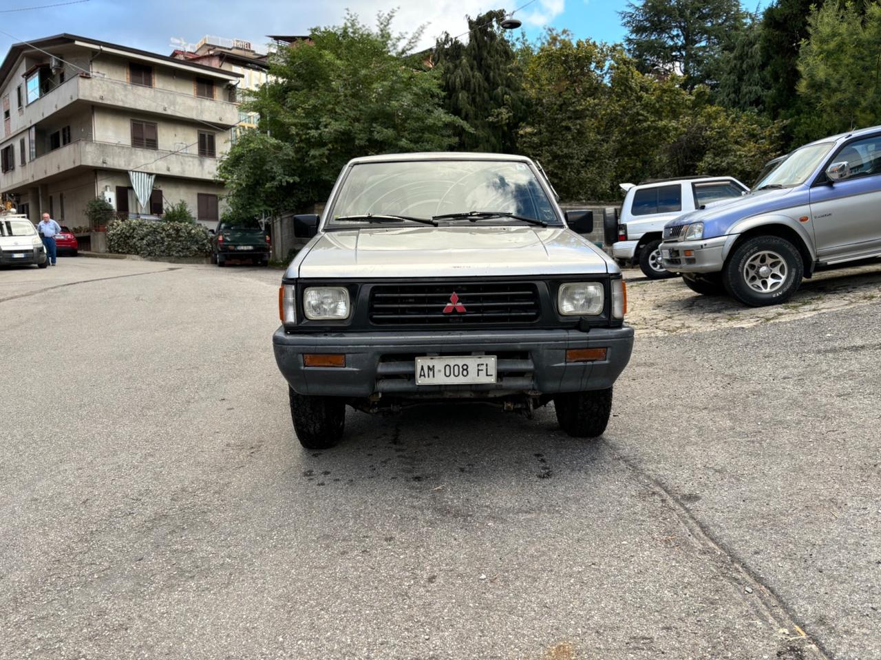 Mitsubishi L200 2.5 TD 4WD Club Cab Pick-up