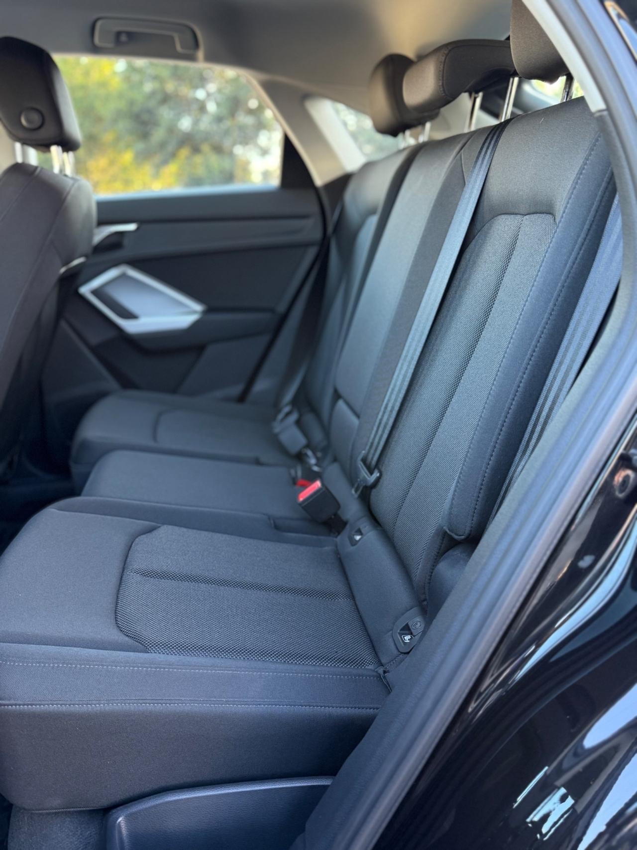 Audi Q3 35 TDI S tronic