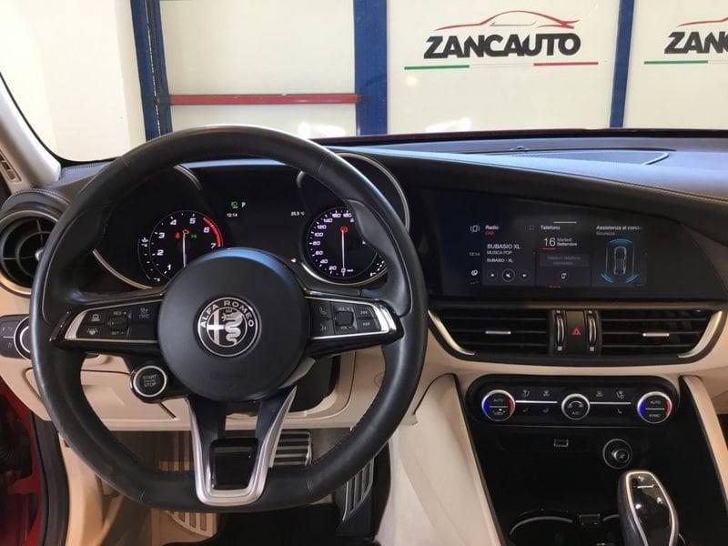 Alfa Romeo Giulia Giulia 2.0 Turbo 200 CV AT8 Ti MY20