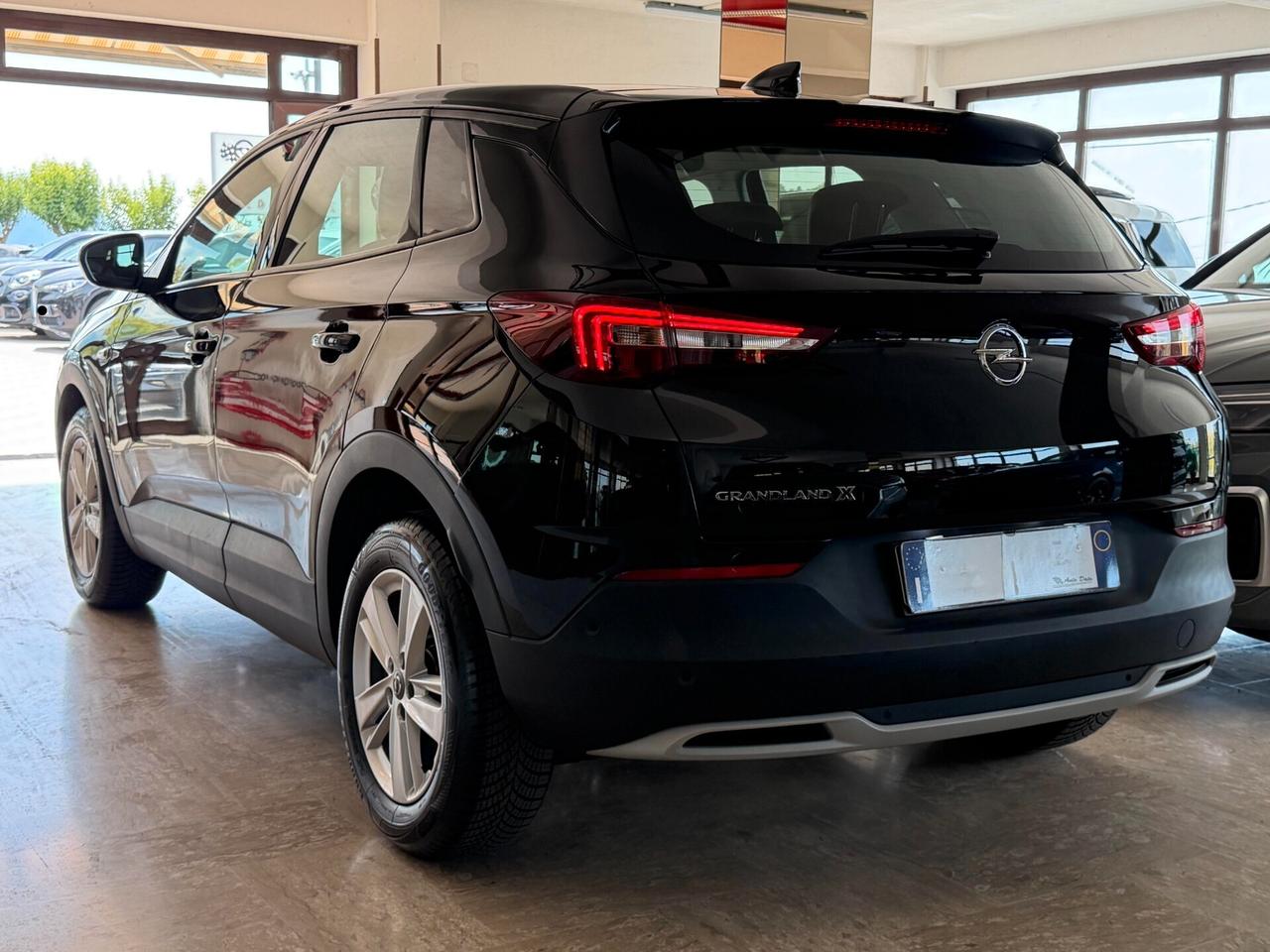 Opel Grandland 1.5 DIESEL 130 cv. Eat8 ELEGANCE (Nav)