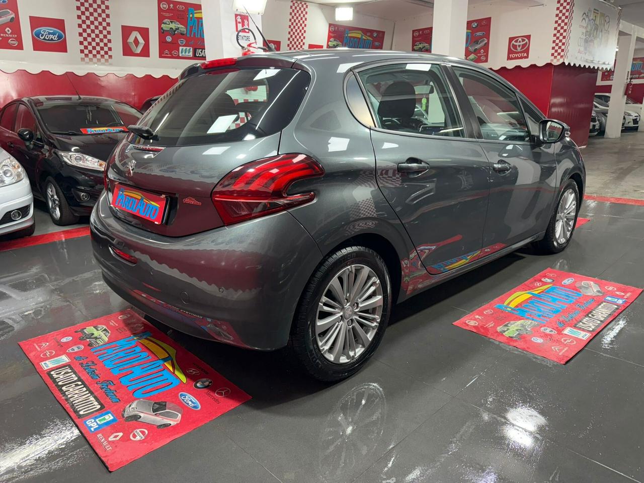 Peugeot 208 1.6 BlueHDi 75cv Allure - 2017