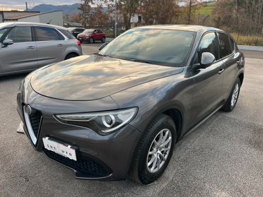 Alfa Romeo Stelvio 2.2 Turbodiesel 210 CV AT8 Q4 Business IVA DETRAIBILE