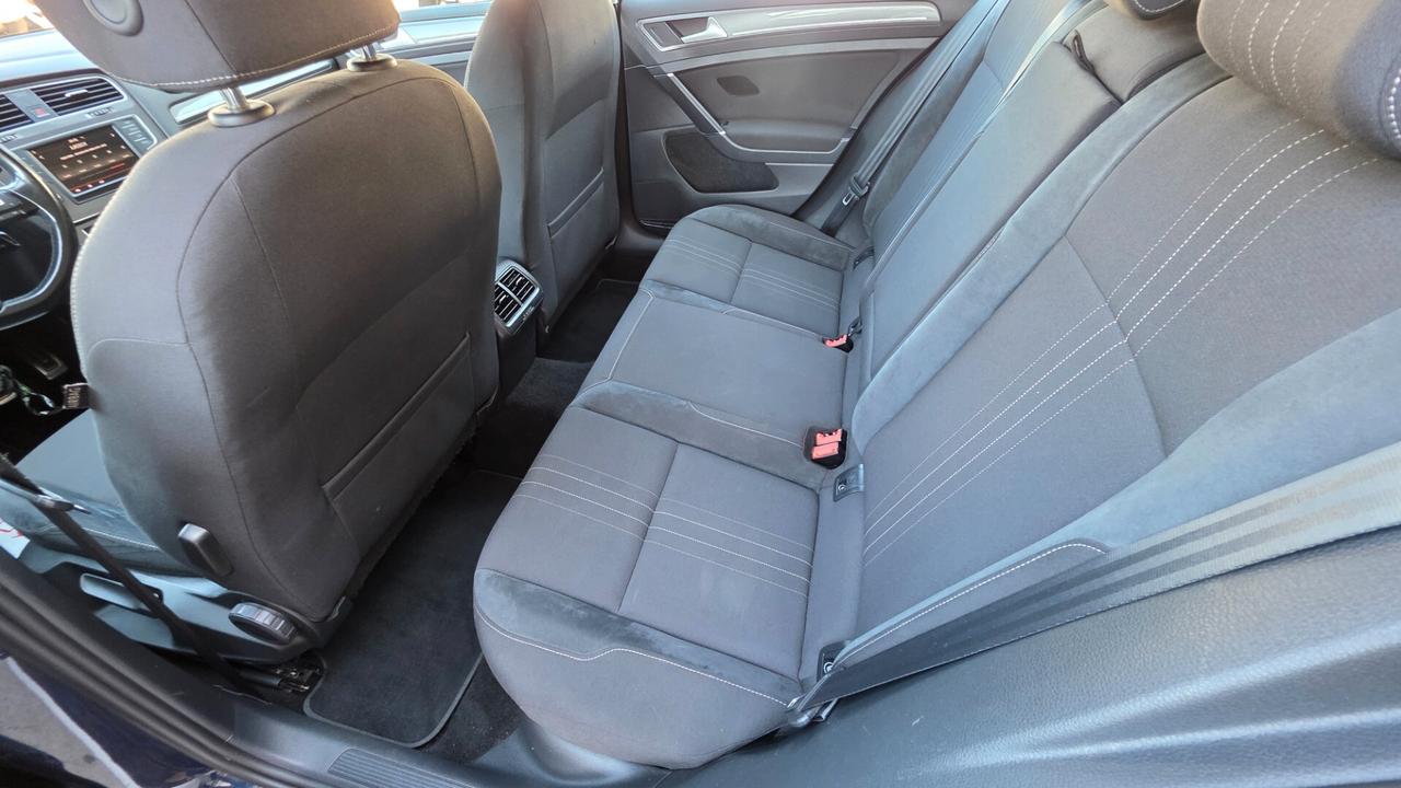 Volkswagen Golf Variant Alltrack 2.0 TDI 4MOTION