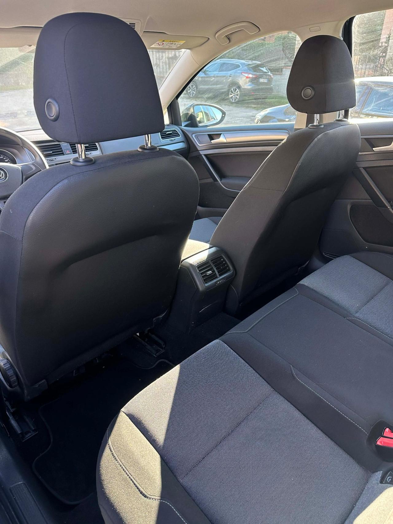 Volkswagen GOLF 1.4 TGI 5P BLUEMOTION KMCERT UNICOPR