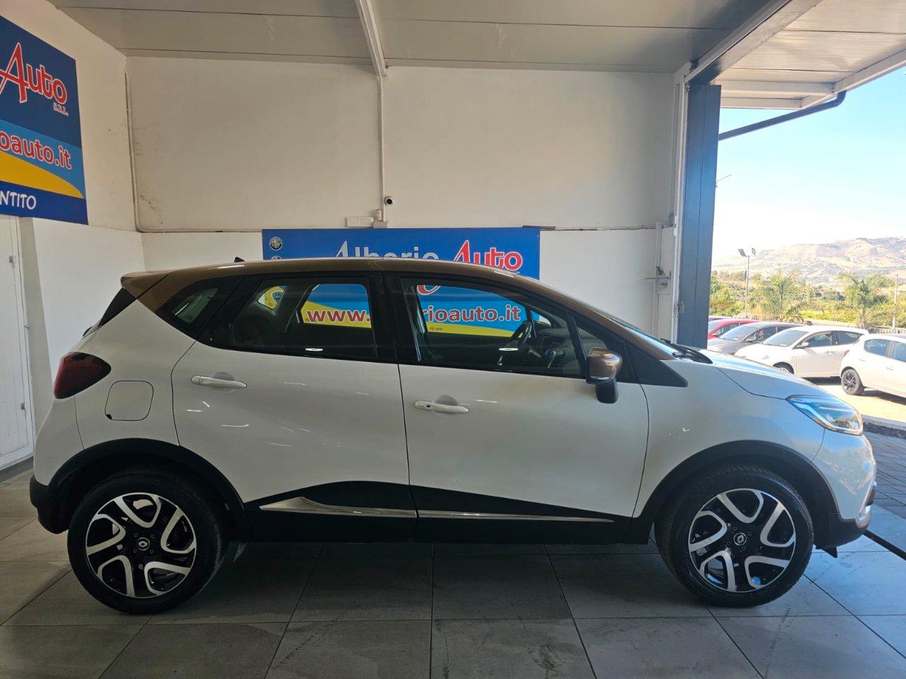 Renault Captur 1.5 dci Initiale Paris 110cv