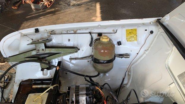 Renault R 4 benz s-t-o-r-i-c-a-