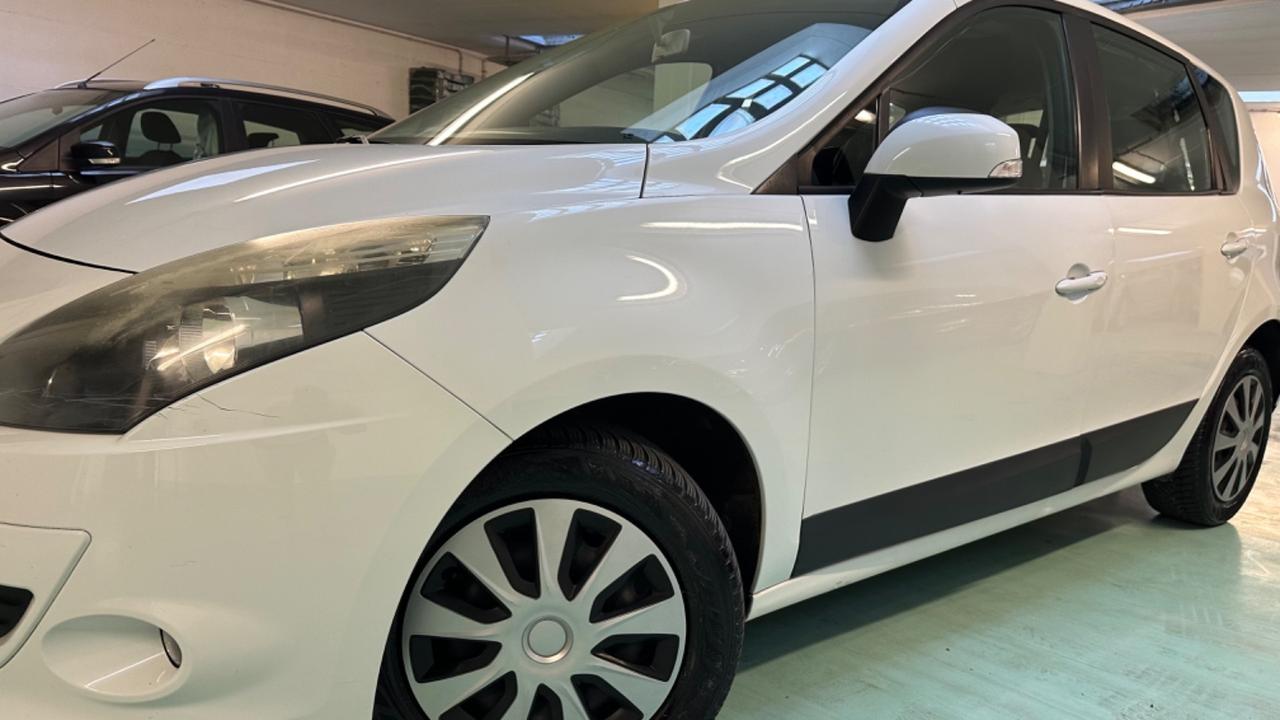 Renault Scenic Scénic XMod 1.5 dCi 110CV Wave