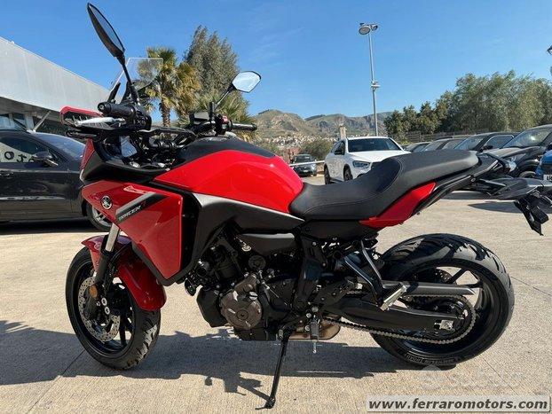 Yamaha Tracer 7 2024 tuo a soli 91 euro al mese