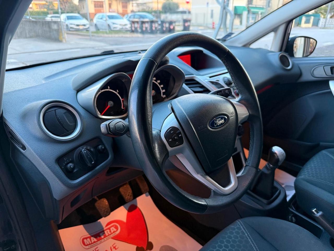 Ford Fiesta 1.2 82 CV 5 porte Titanium