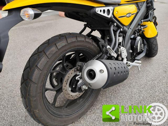 YAMAHA MT 125 xsr GARANZIA YAMAHA INCLUSA