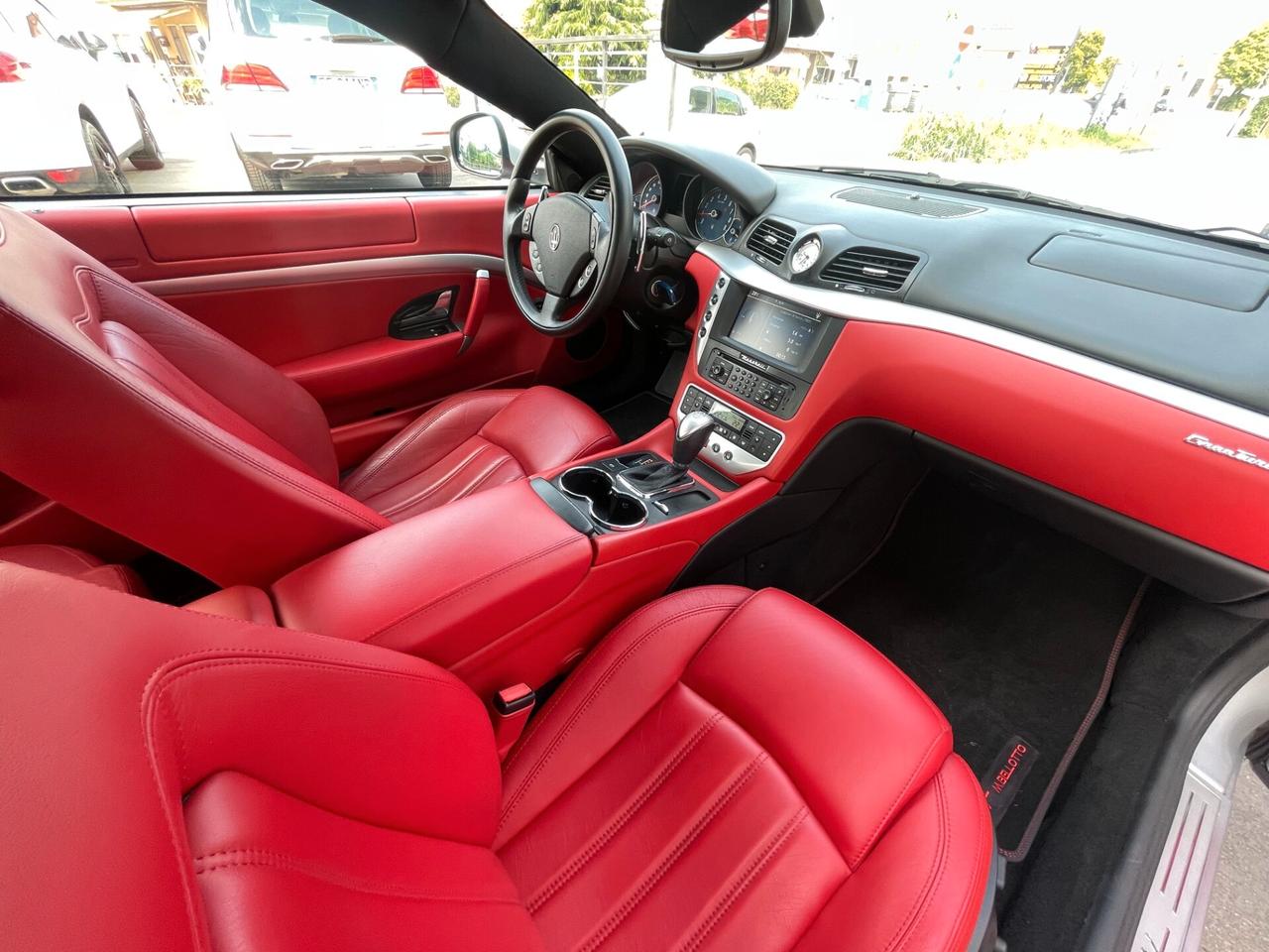 Maserati GranTurismo 4.2 V8 automatica condizioni perfette