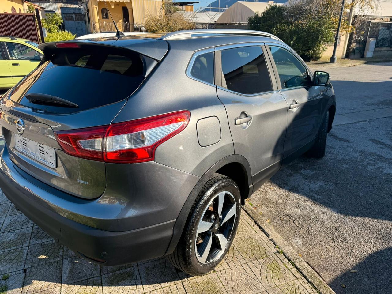 Nissan Qashqai 1.5 dCi N-Connecta tetto panoramico