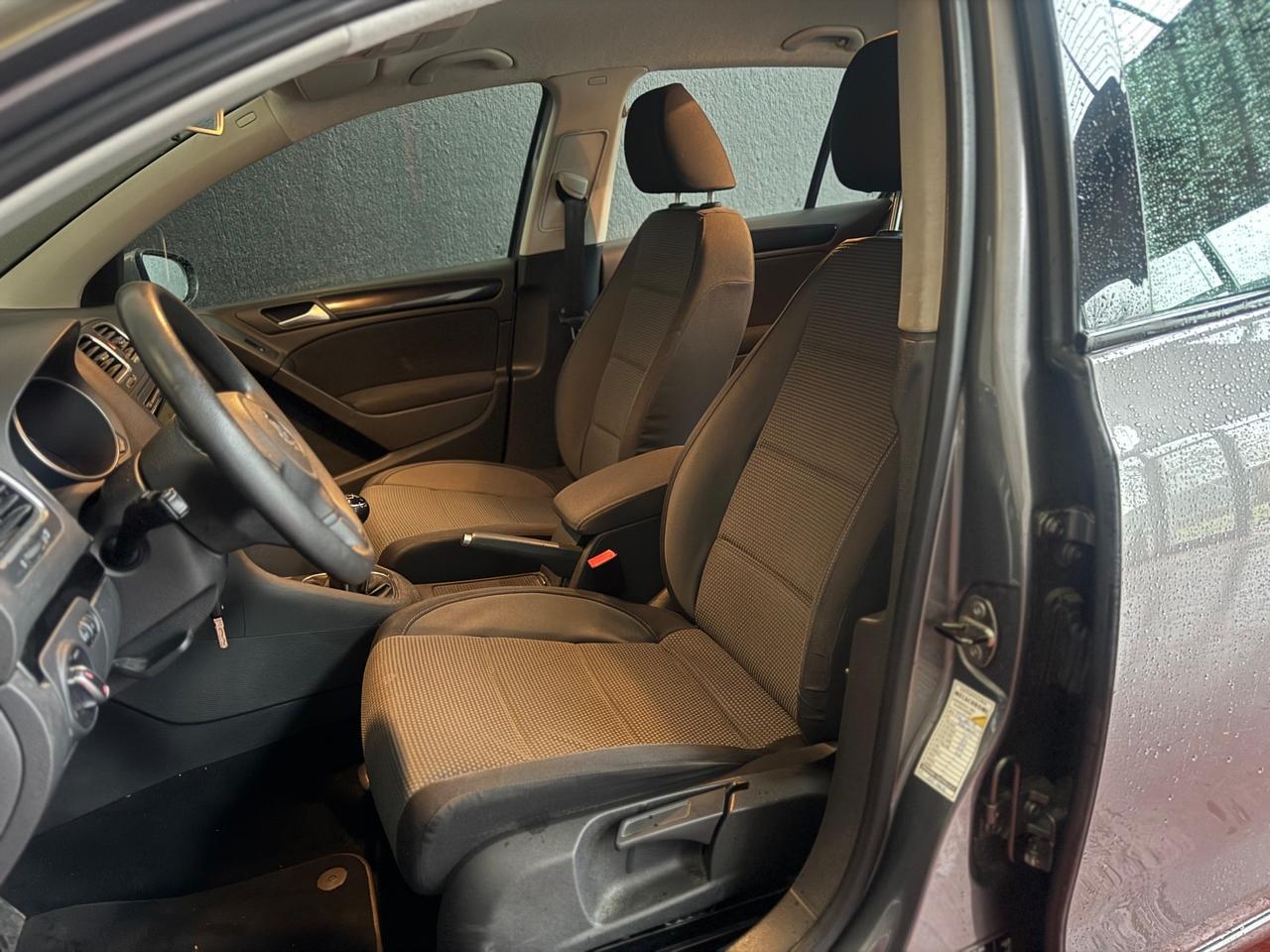 Volkswagen Golf 1.6 TDI DPF 5p. Comf. BlueM. Tech.