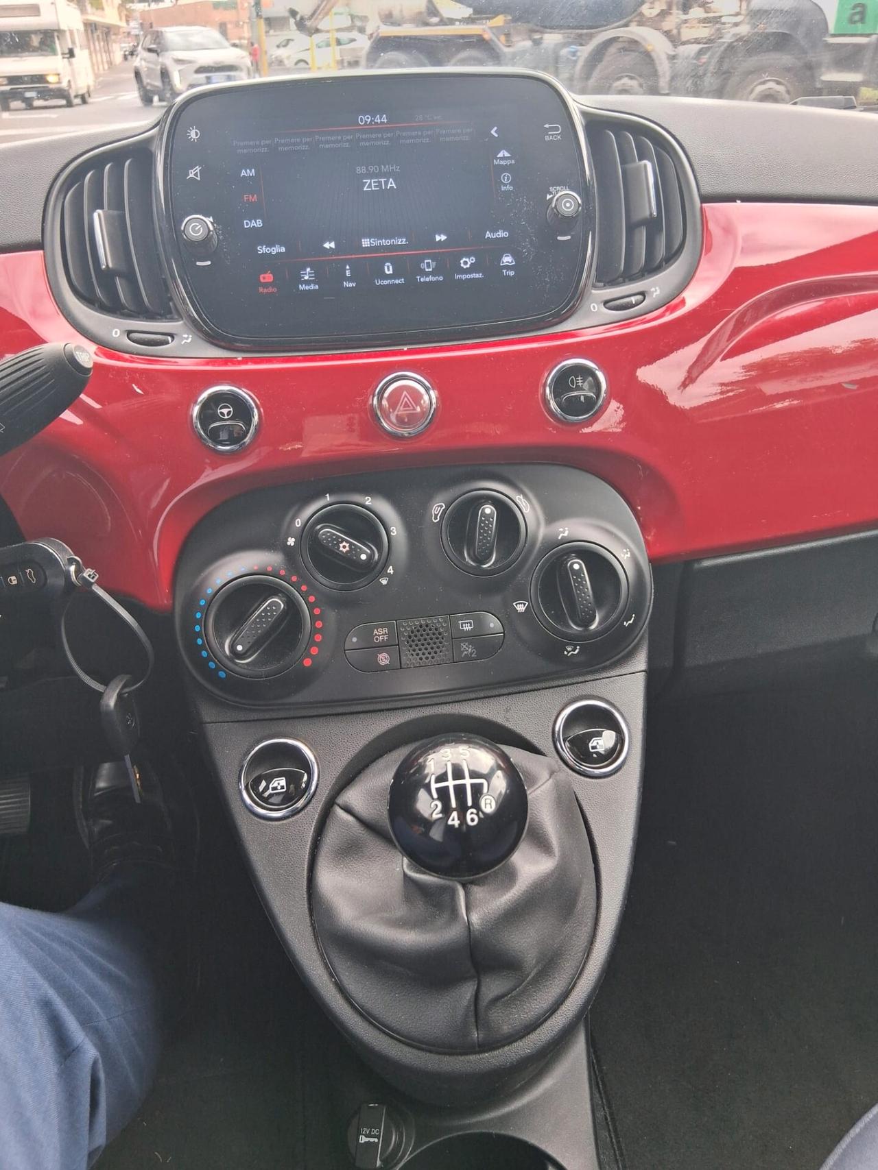 Fiat 500 1.0 Hybrid Dolcevita