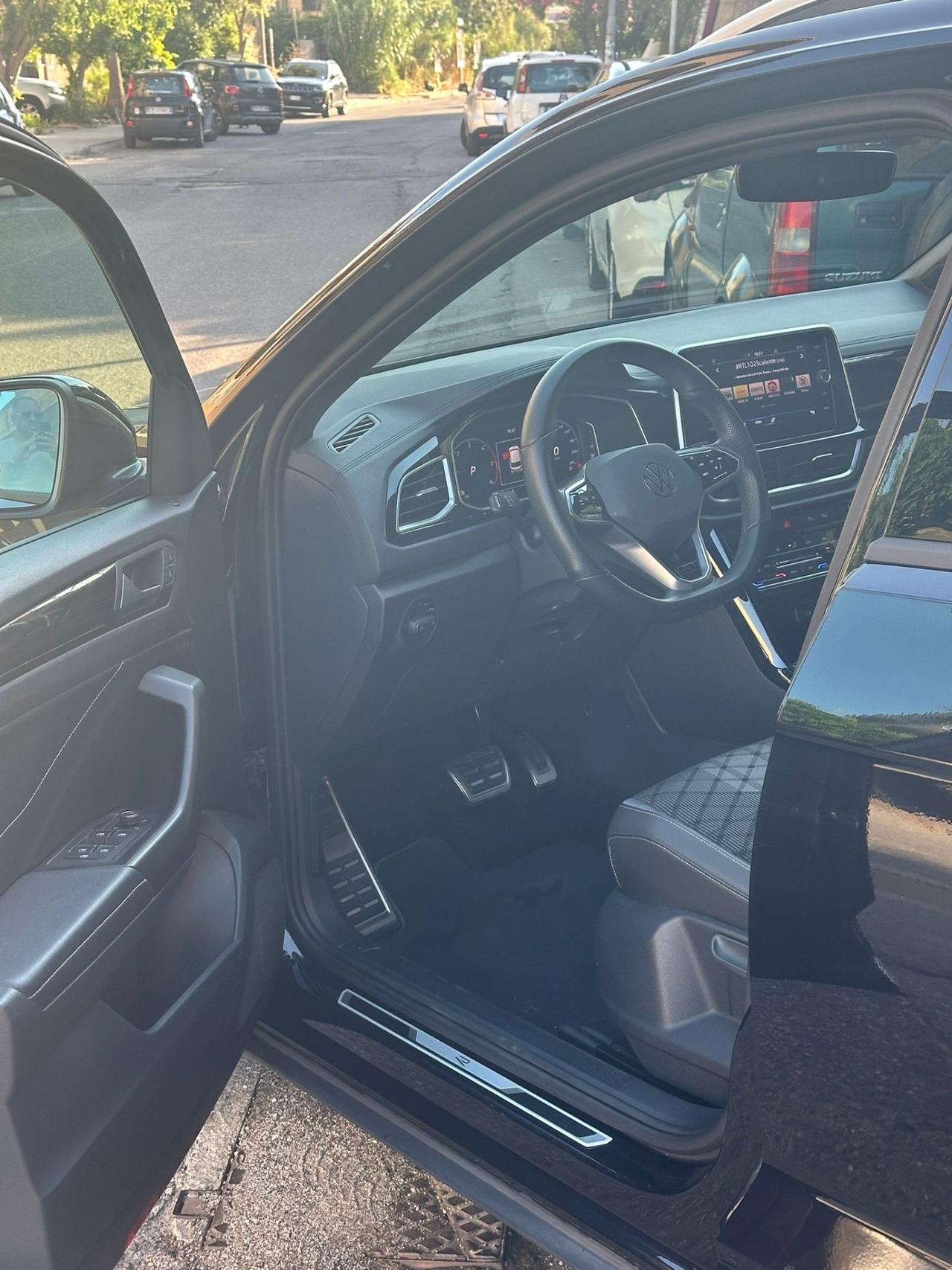 Volkswagen T-Roc 2.0 TDI SCR 150 CV DSG R-Line