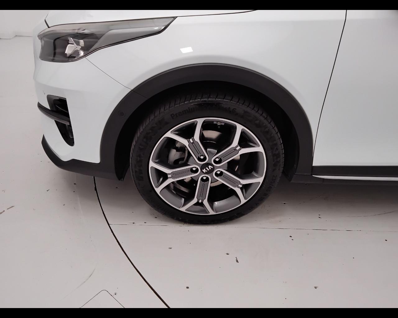KIA XCeed 2019 - XCeed 1.6 crdi mhev High Tech Adas Pack Plus 136cv dct