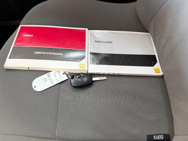 RENAULT Twingo 1.2 16V LEV Dynamique